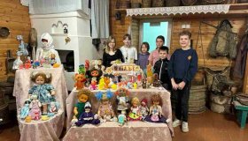 "Из истории детской игрушки"